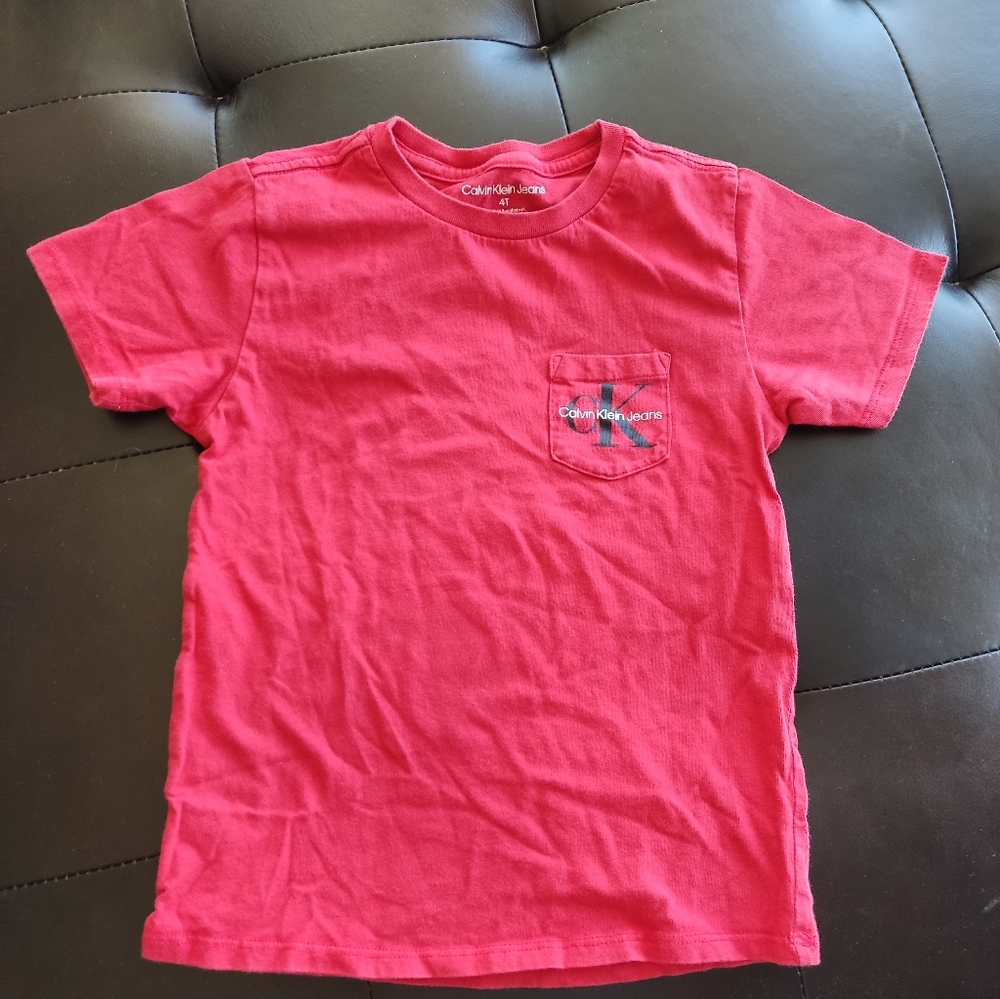 Calvin Klein Kids Vibrant Red Pocket Tee Size 4T